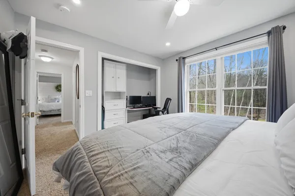 $569,900 | 41 Drew Woods Drive, Derry, NH 03038