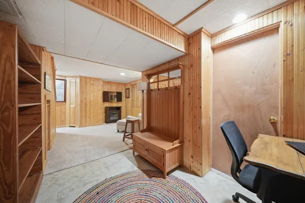 $569,900 | 41 Drew Woods Drive, Derry, NH 03038