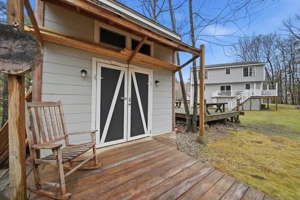 $569,900 | 41 Drew Woods Drive, Derry, NH 03038