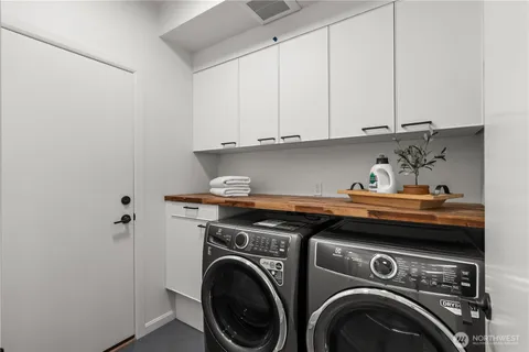 $739,950 | 23214 27th Avenue Southeast, Unit 2, Bothell, WA 98021