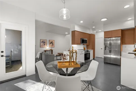 $739,950 | 23214 27th Avenue Southeast, Unit 2, Bothell, WA 98021