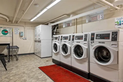 $92,500 | 1 Bryant Crescent, Unit 2A, White Plains, NY 10605