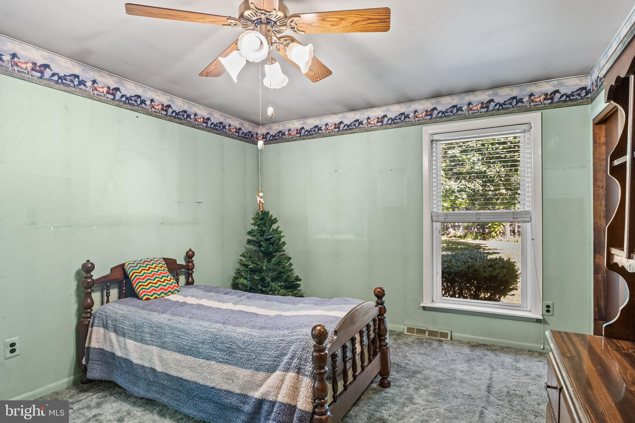 25 Panama Road Chatsworth, NJ 08019 - Photo 21 of 50 a bedroom with a bed and a window