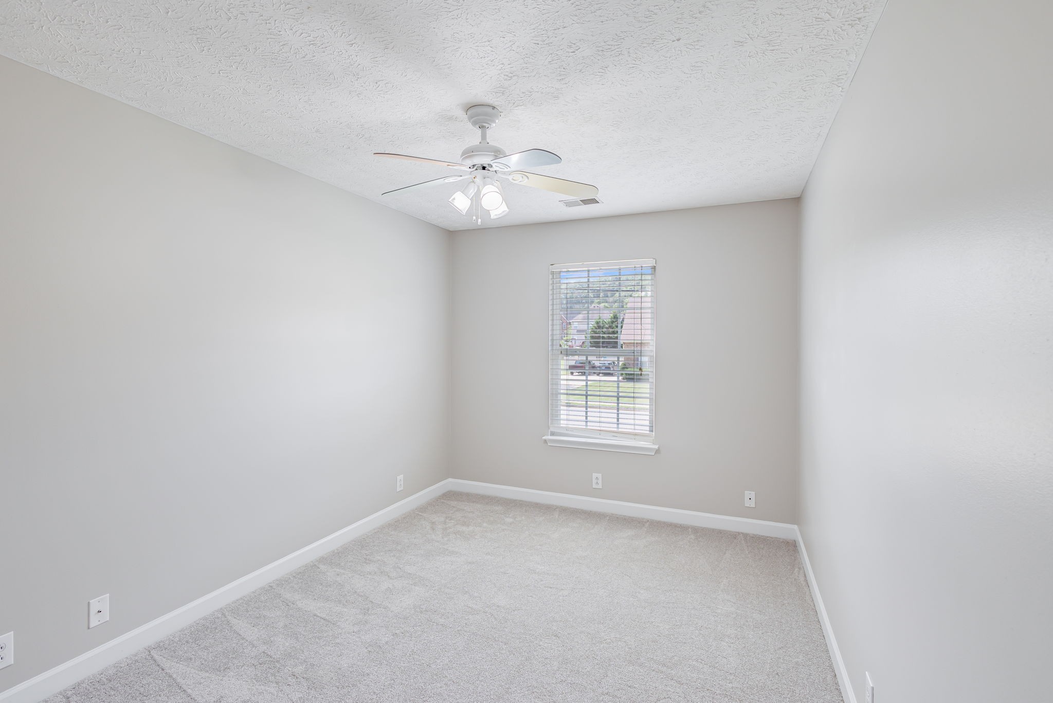 523 County Farm Road Murfreesboro, TN 37127 - Photo 35 of 44 Upstairs Bedroom 3
