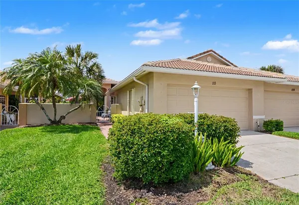 $349,000 | 111 Auburn Woods Circle, Venice, FL 34292