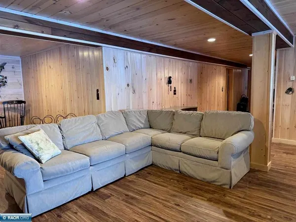 $798,500 | 9063 East Wakemup Village Road, Cook, MN 55723