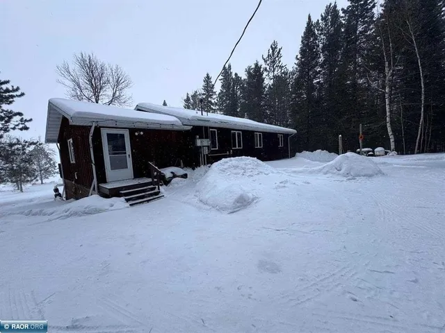 $789,500 | 9063 East Wakemup Village Road, Cook, MN 55723