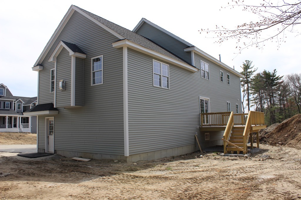 9 Turner Road Billerica, MA 01862 - Photo 2 of 12