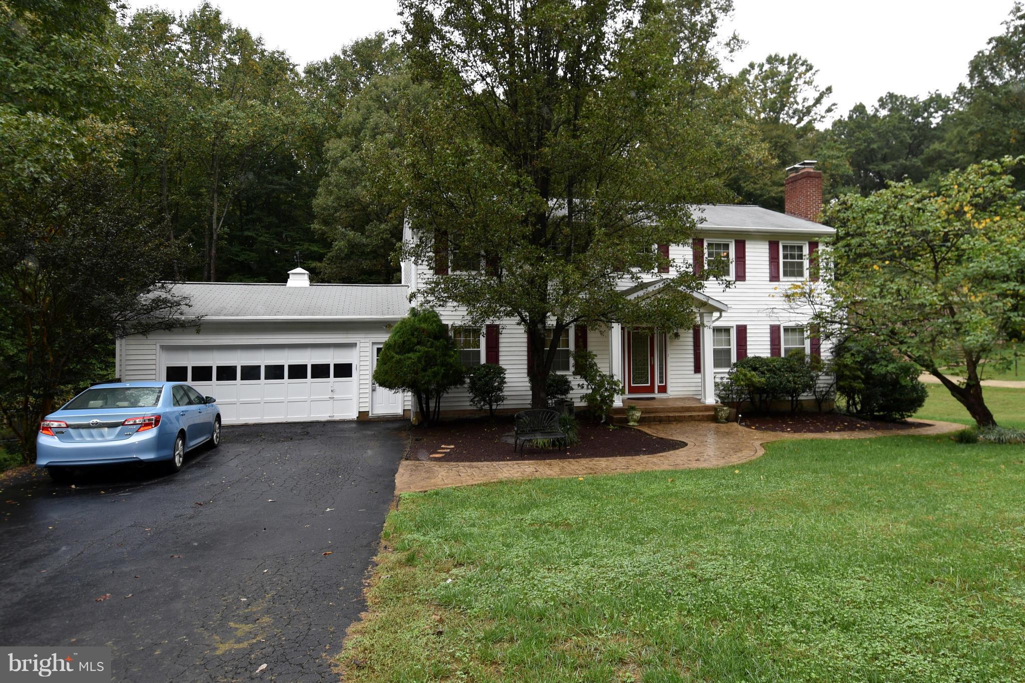 12318 Running Deer Road Manassas, VA 20112 - Photo 2 of 28 Exterior (Front)