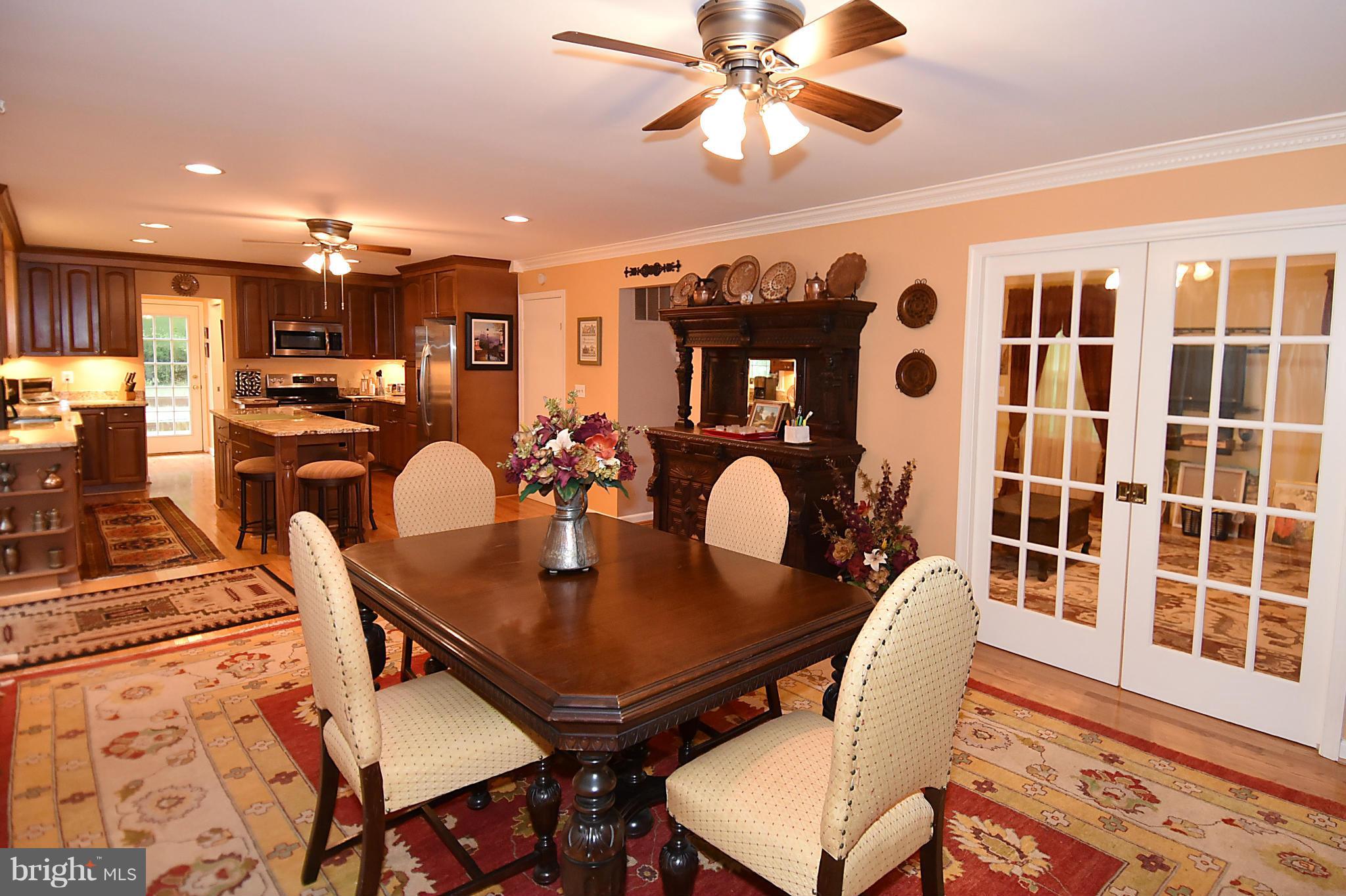 12318 Running Deer Road Manassas, VA 20112 - Photo 5 of 28 Dining Room