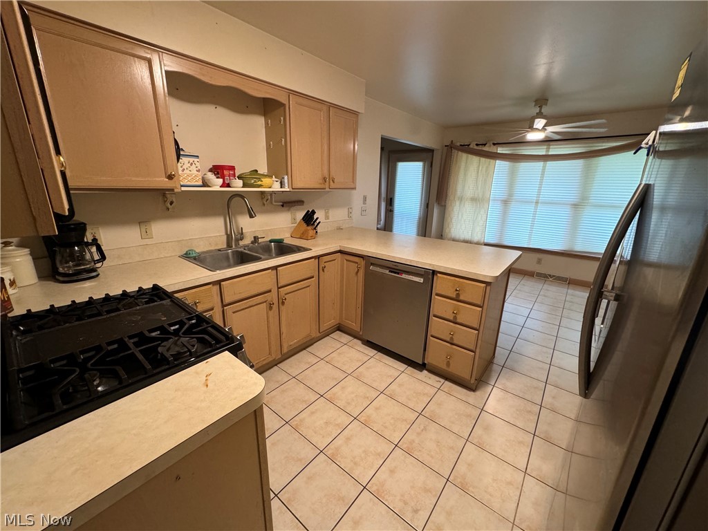 1717 Stillwagon Road Niles, OH 44446 - Photo 13 of 42 In Law Suite