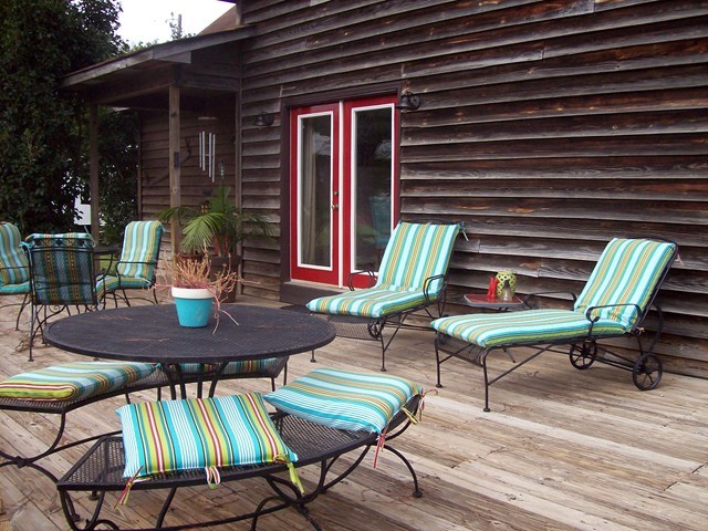 396 Buck Road Gray, GA 31032 - Photo 31 of 36 a view of a outdoor seating area with furniture