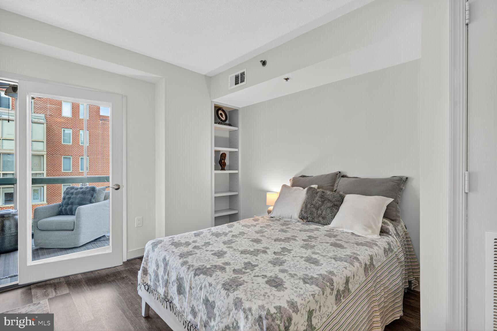 1050 North Taylor Street, Unit 1313 Arlington, VA 22203 - Photo 6 of 13