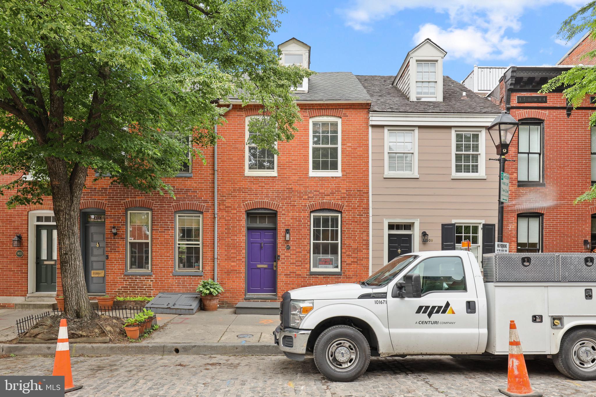 807 South Bond St  