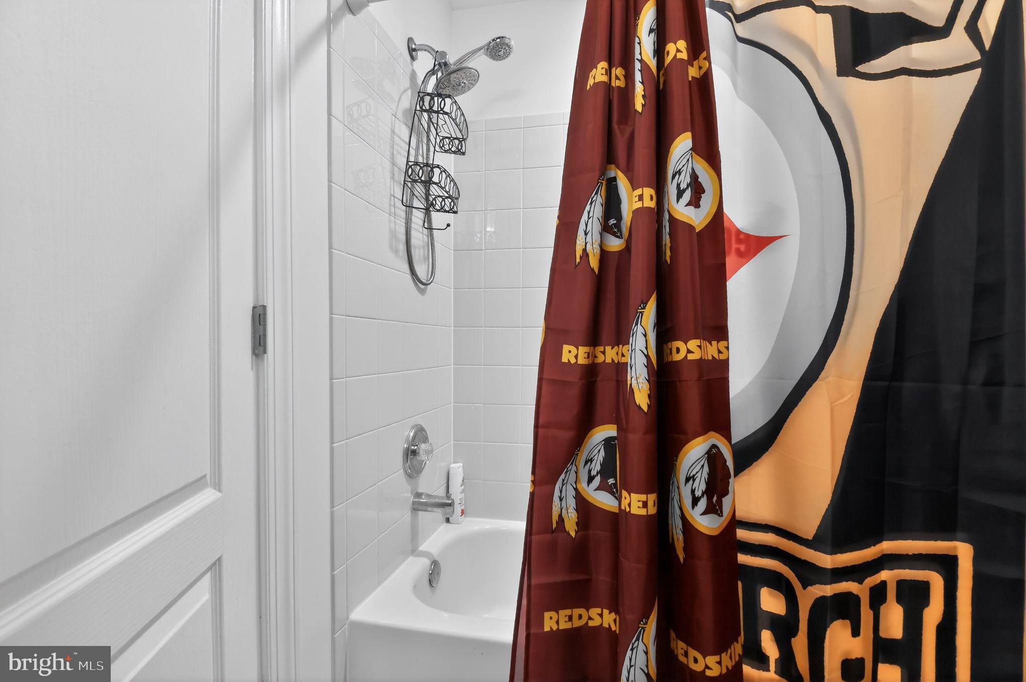 9009 Eldon Drive Clinton, MD 20735 - Photo 31 of 40 a view of walk in closet
