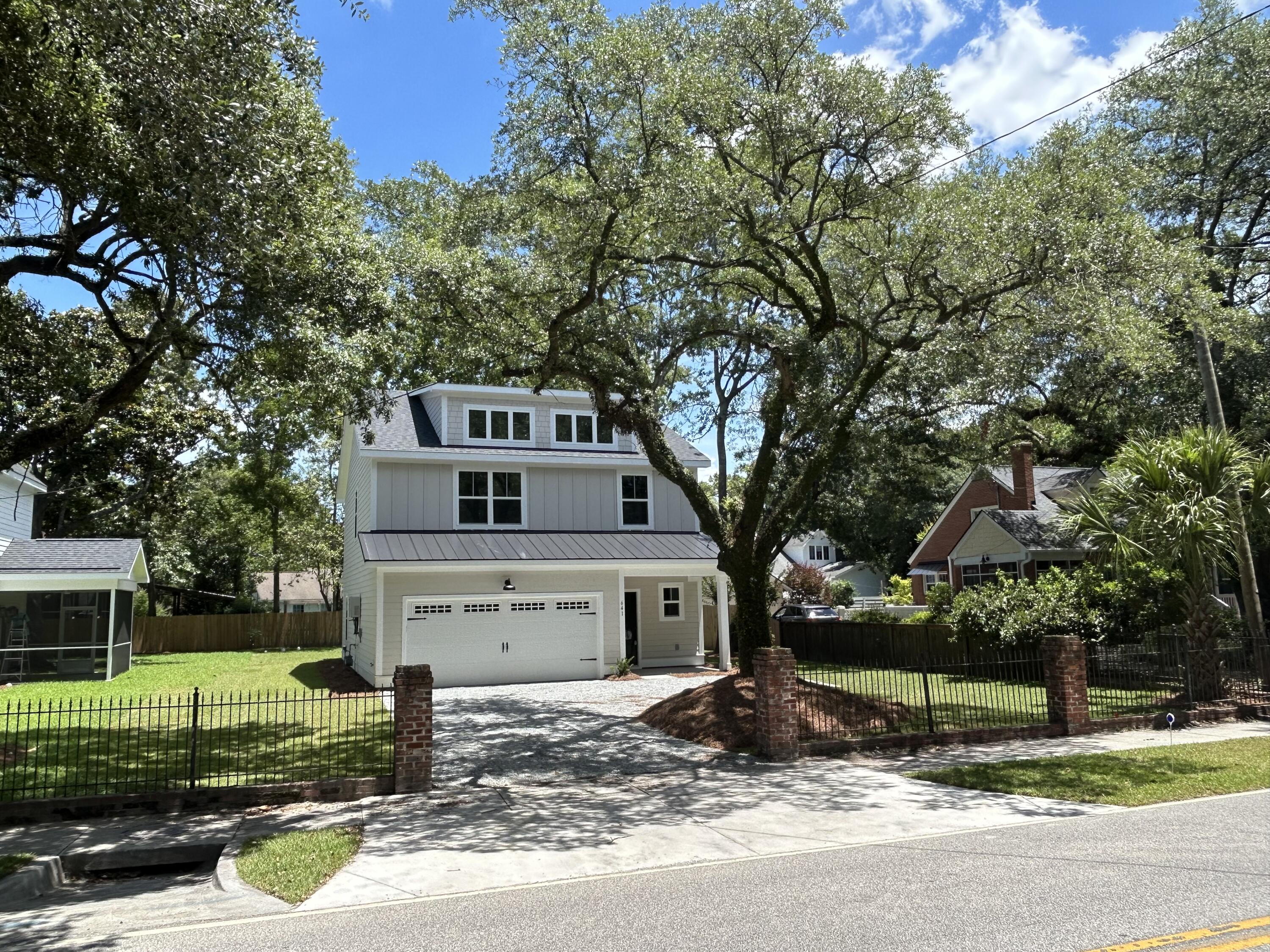 641 Magnolia Road Charleston, SC 29407 - Photo 3 of 31 IMG_7724