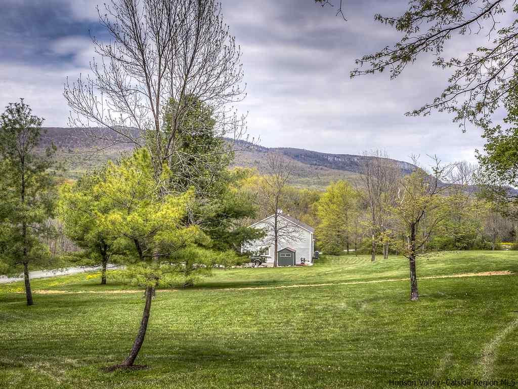 47 Saddleback Ridge Road Wallkill, NY 12589 - Photo 5 of 32 a view of a golf course