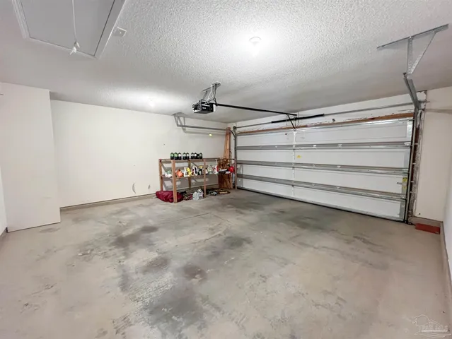 $1,900 | 702 Mozingo Lane, Pensacola, FL 32514