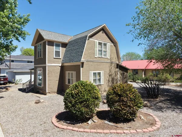 $459,000 | 35-37 South Nevada Avenue, Montrose, CO 81401