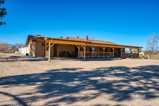 823 North Cory Street Ridgecrest, CA 93555 - Photo 2 of 27 Gallery Image 2