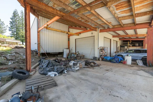 $999,500 | 12832 Los Osos Street, Redding, CA 96003