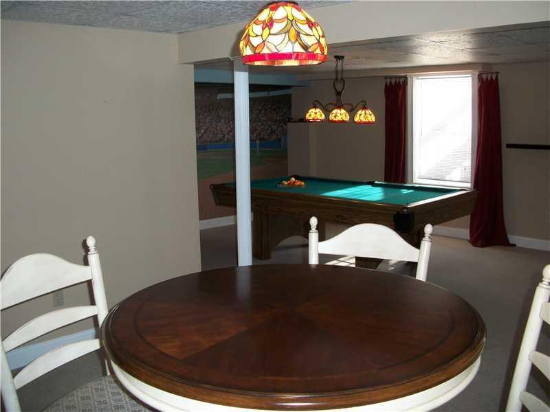 1 Hayfield Road Biddeford, ME 04005 - Photo 24 of 33 Den/Family/Great Room. Pool table...
