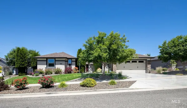 $935,000 | 17819 North Kirkhill Way, Boise, ID 83714