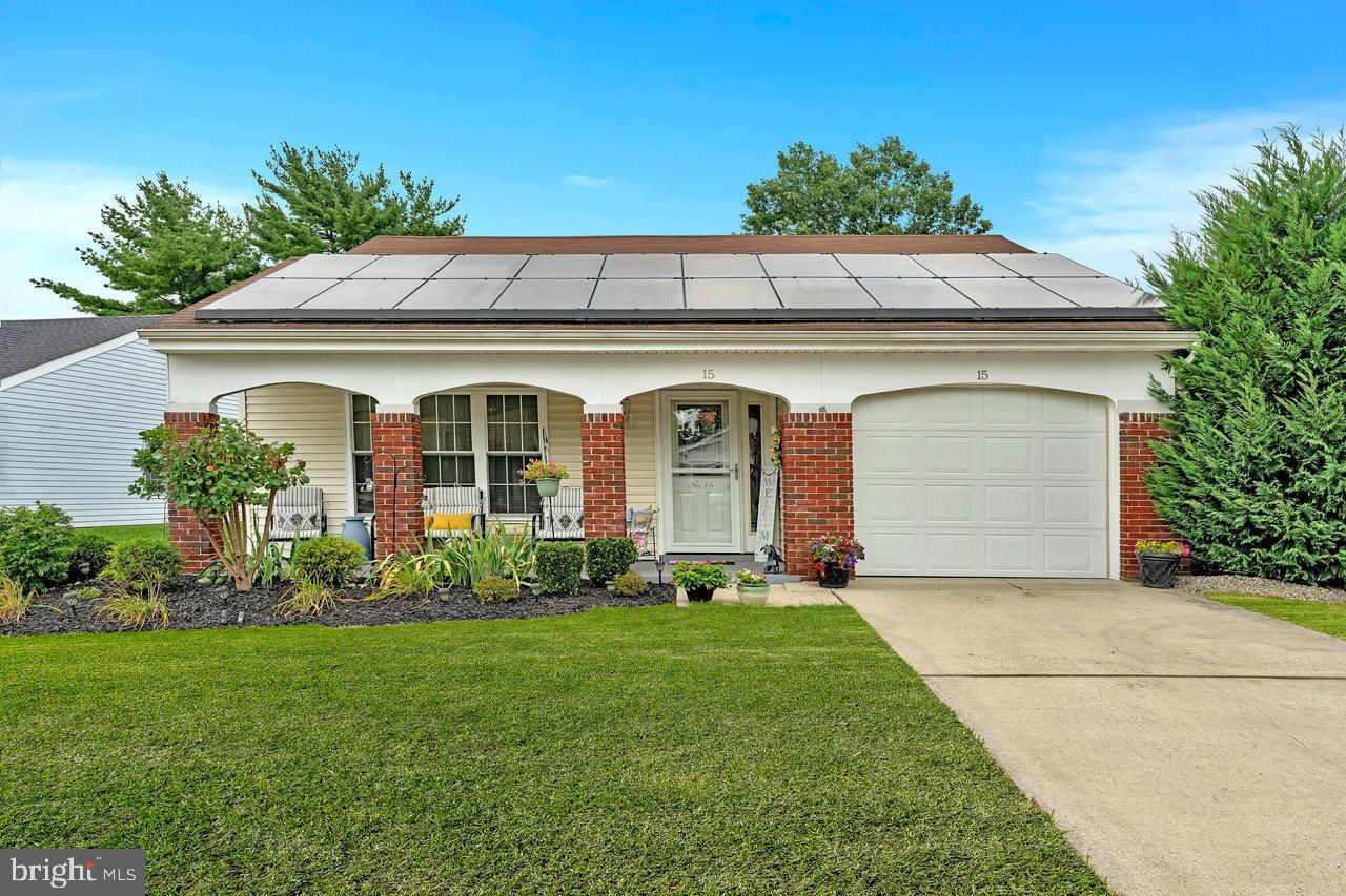 15 Windsor Road Southampton, NJ 08088 - Photo 1 of 24 Gallery Image 1