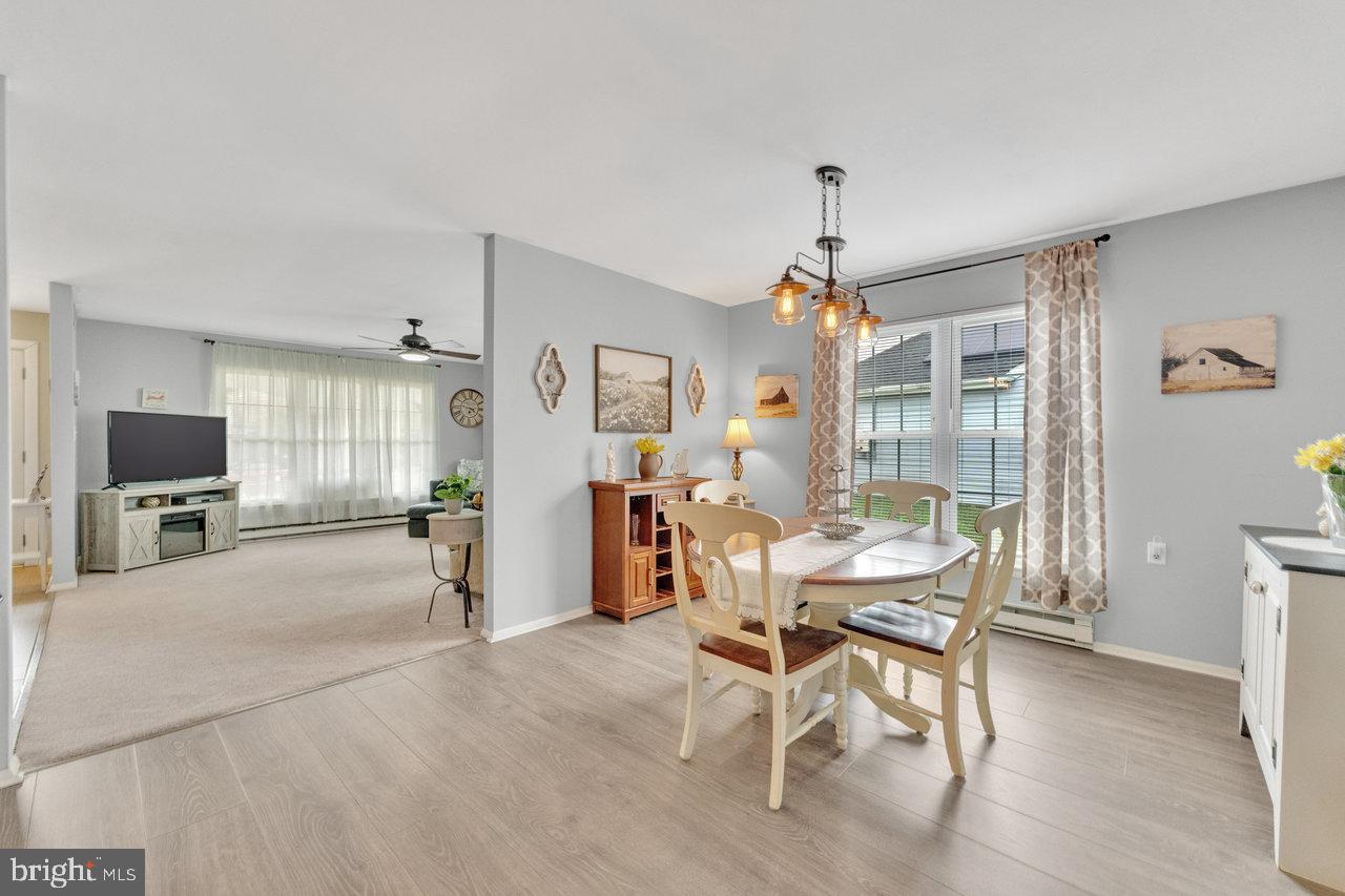 15 Windsor Road Southampton, NJ 08088 - Photo 5 of 24 Gallery Image 5