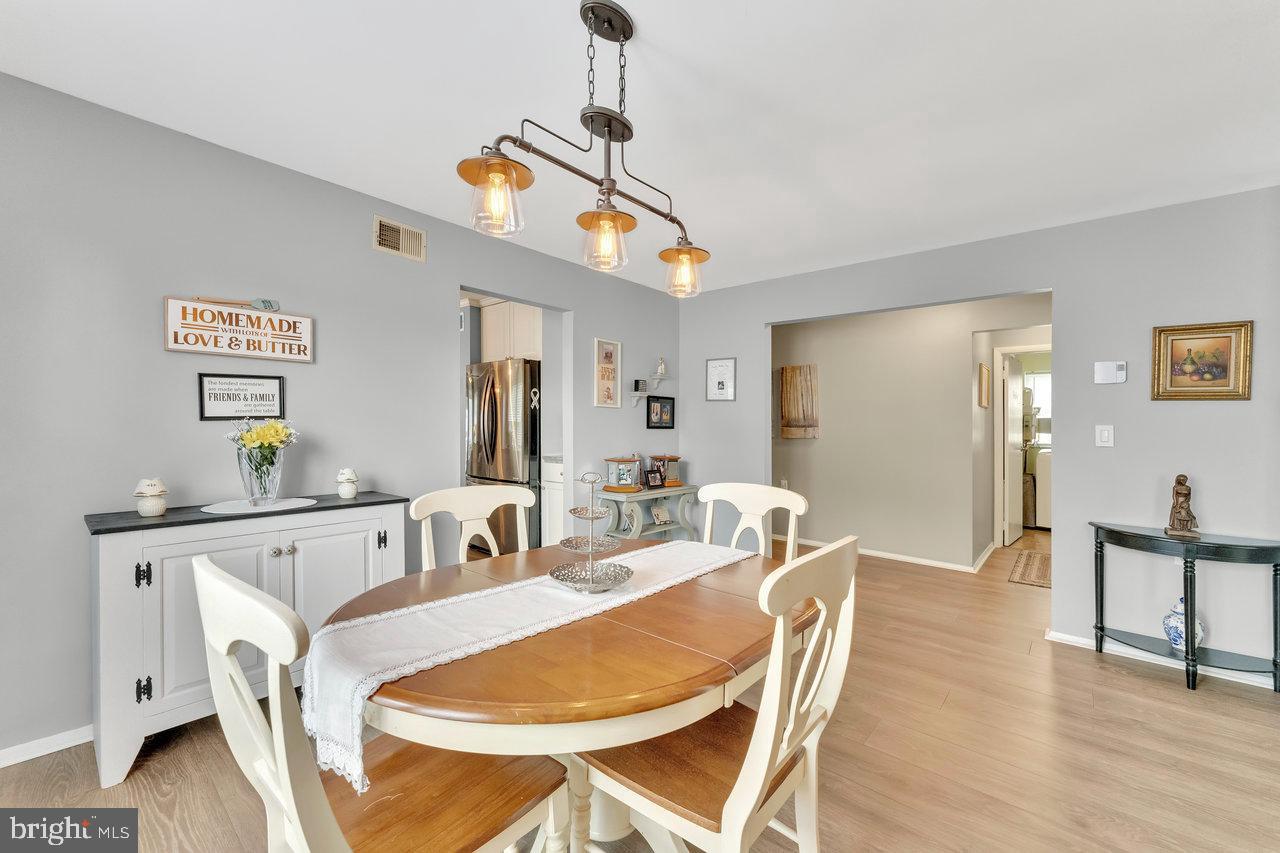 15 Windsor Road Southampton, NJ 08088 - Photo 7 of 24 Gallery Image 7