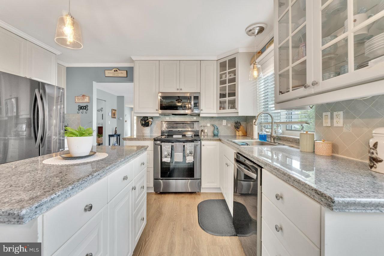15 Windsor Road Southampton, NJ 08088 - Photo 10 of 24 Gallery Image 10