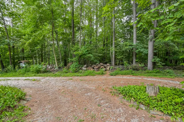 $595,000 | 5994 Pine Tree Lane Road, Morgantown, IN 46160