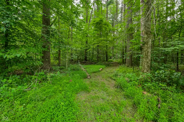 $595,000 | 5994 Pine Tree Lane Road, Morgantown, IN 46160