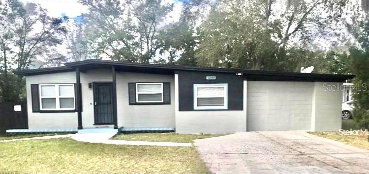 1200 Emeralda Road Orlando, FL 32808 - Photo 1 of 1 Beautiful home