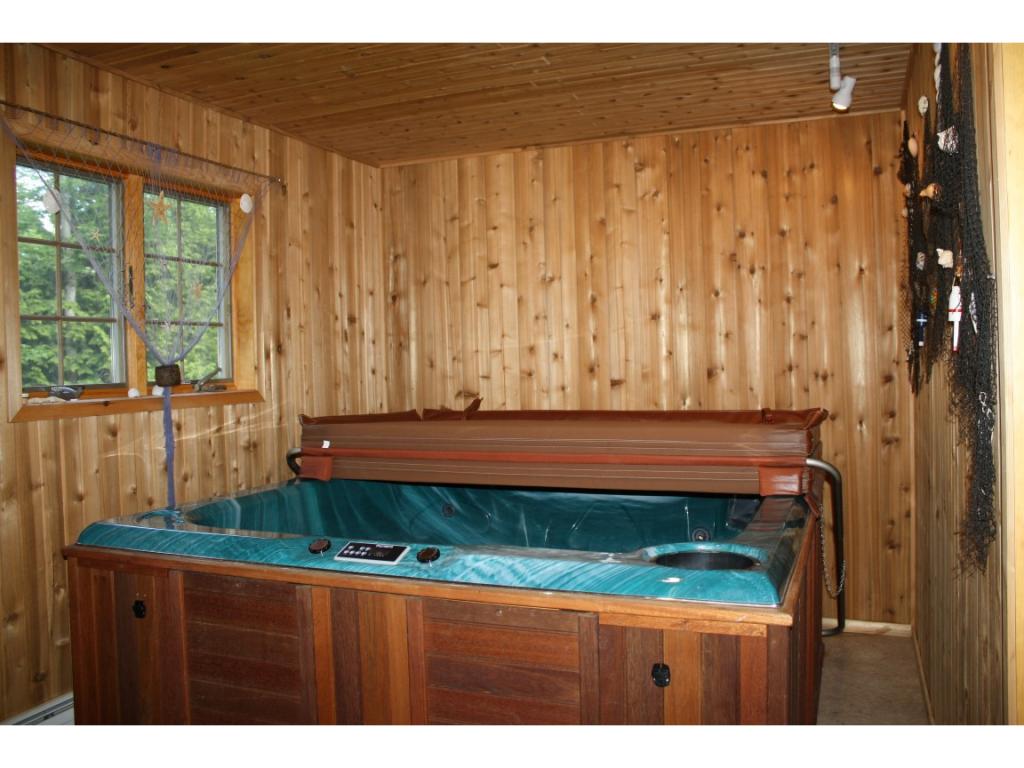 406 Oak Hill Road Wardsboro, VT 05360 - Photo 21 of 32 Gallery Image 21
