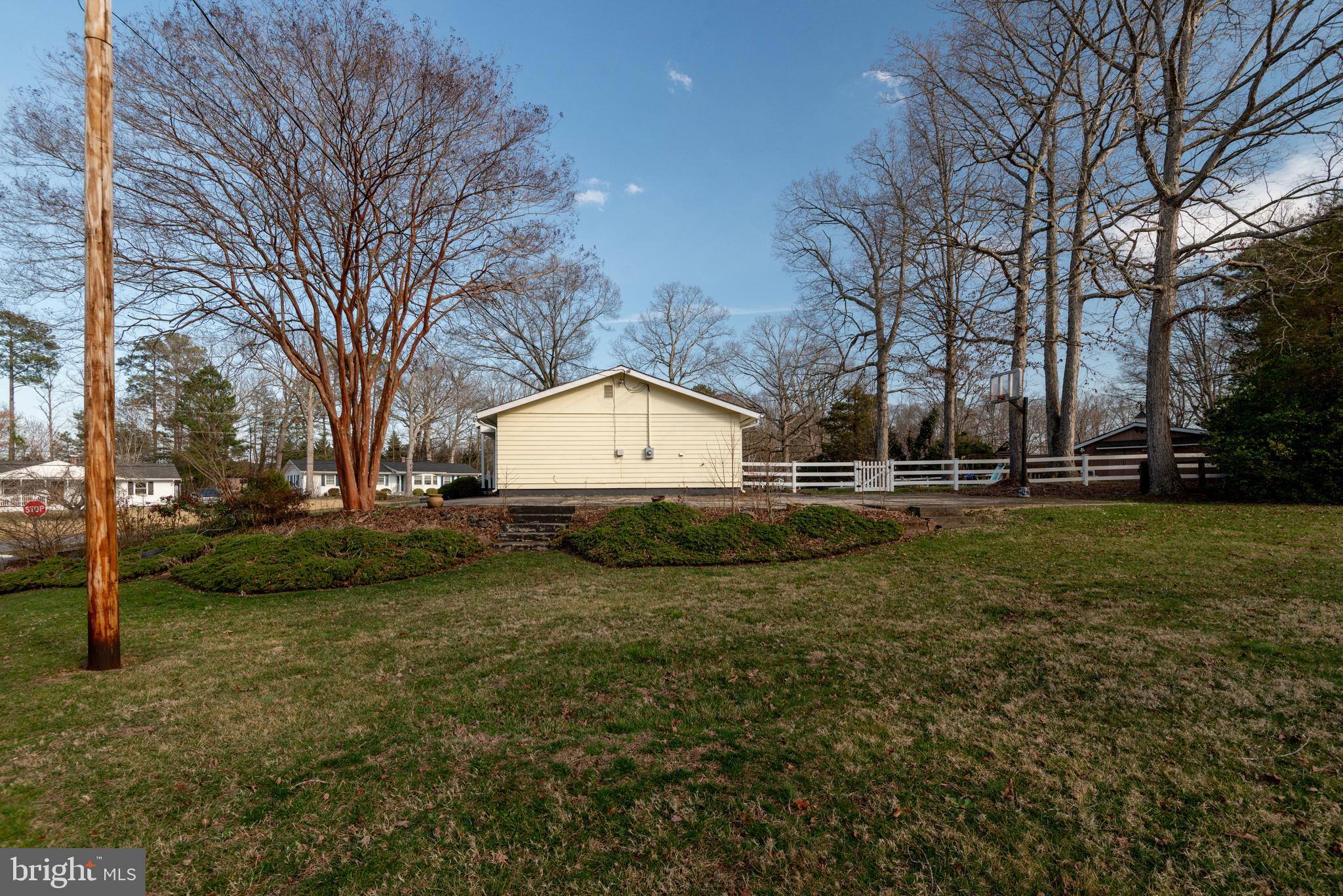 44125 Louisdale Road California, MD 20619 - Photo 29 of 44 a view of backyard with green space