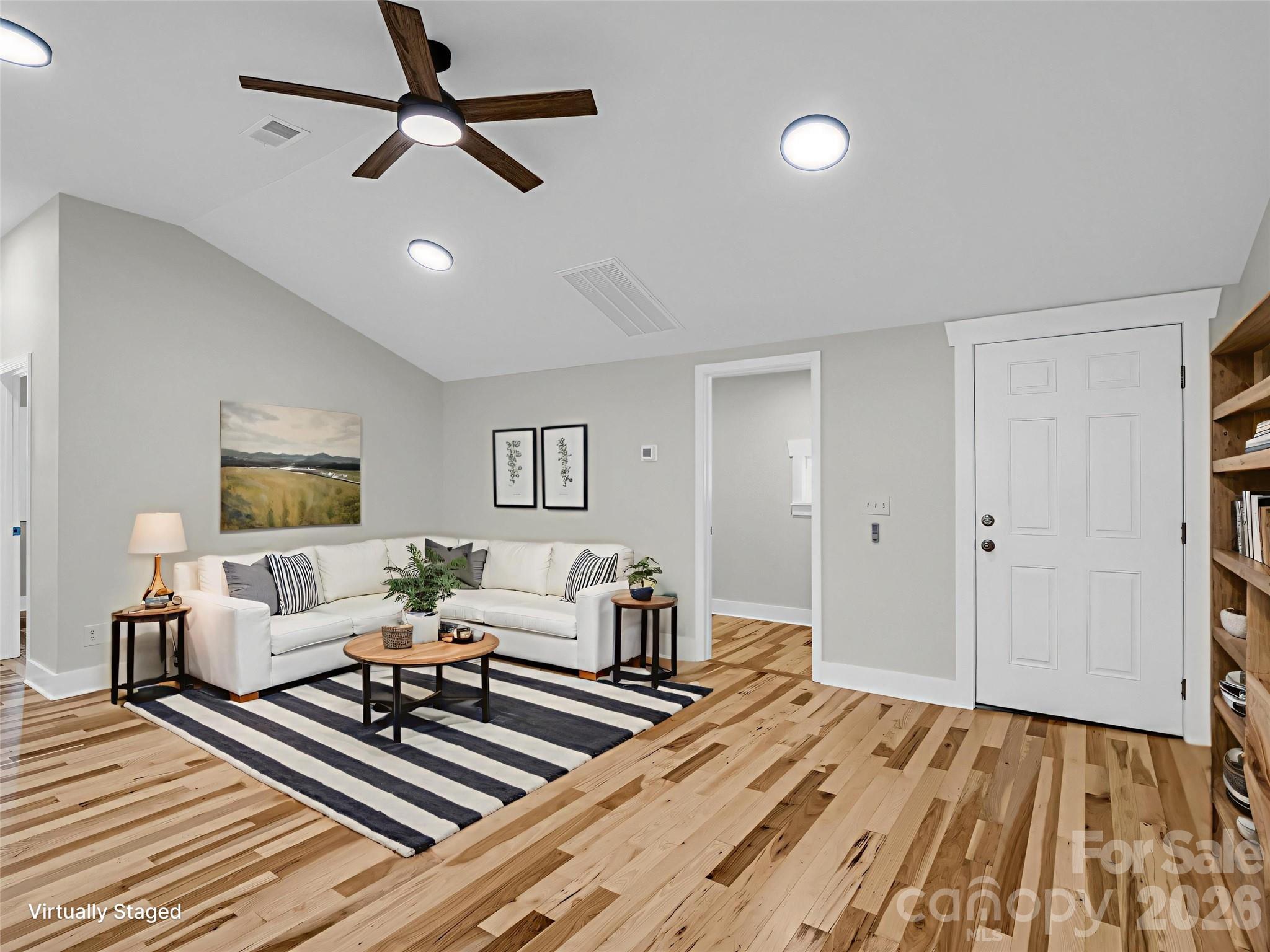 5923 Highway 14 Landrum, SC 29356 - Photo 6 of 23