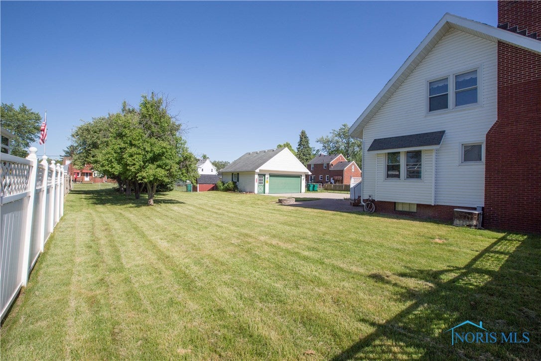 210 Colony Road Rossford, OH 43460 - Photo 7 of 34 Gallery Image 7