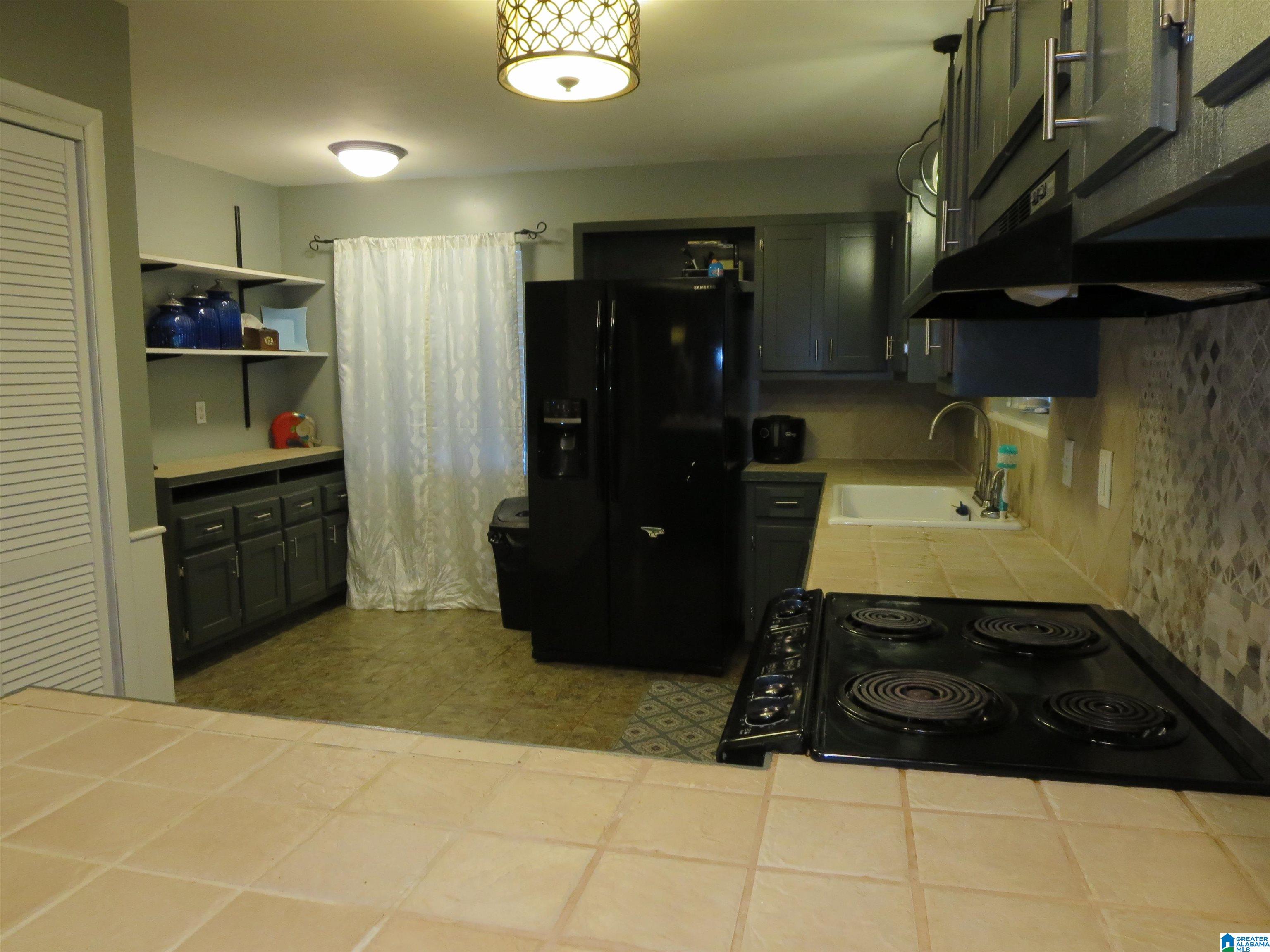 129 Elm Street Gardendale, AL 35071 - Photo 14 of 40