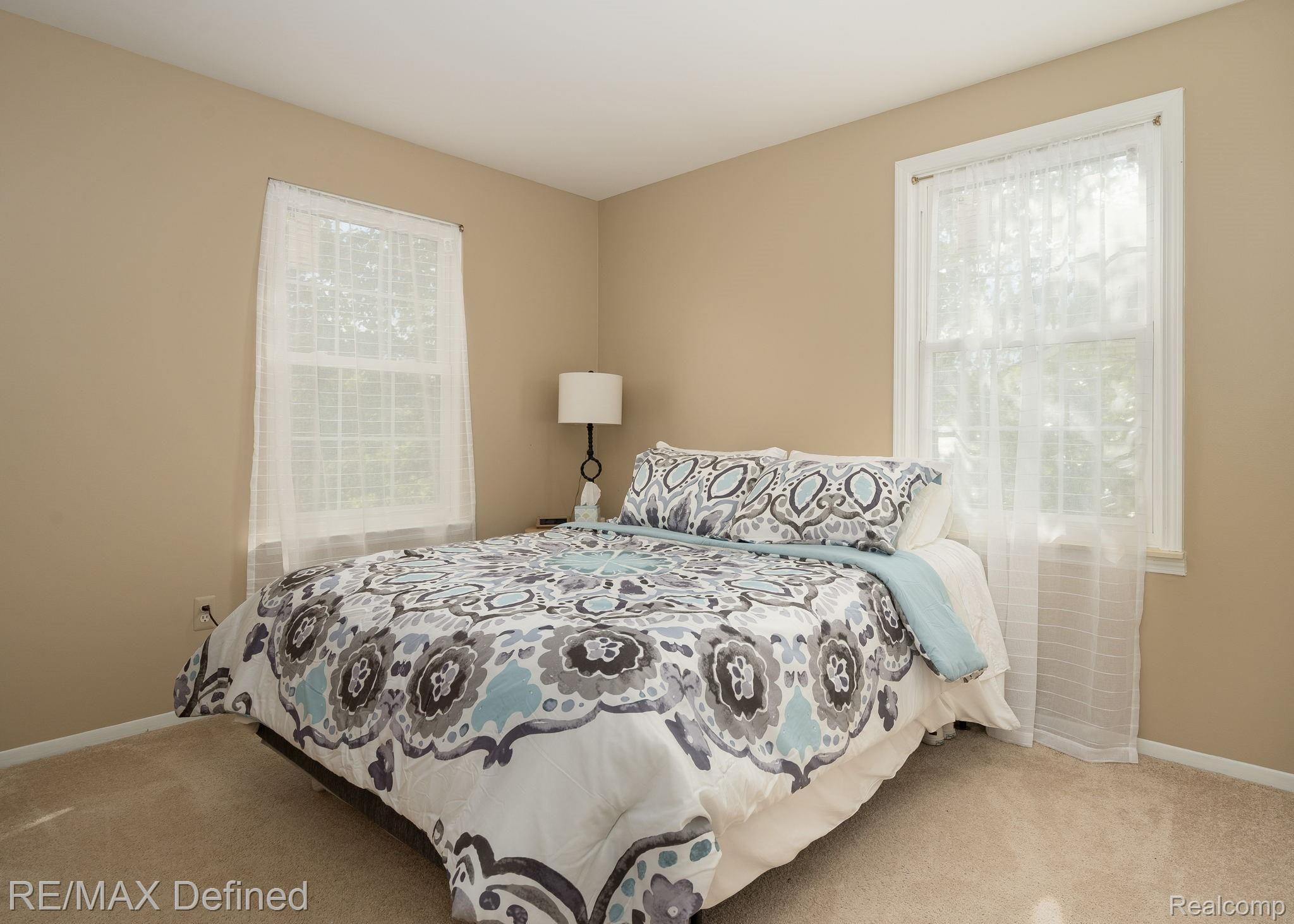 1644 Ridgecrest Rochester, MI 48306 - Photo 25 of 43 Bedroom 2