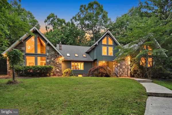 $999,999 | 376 H T Y Road, Kunkletown, PA 18058