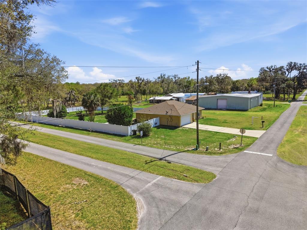 195 North Frederick Street Pierson, FL 32180 - Photo 13 of 39