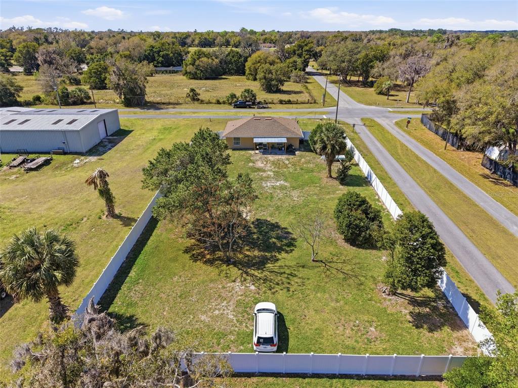 195 North Frederick Street Pierson, FL 32180 - Photo 15 of 39
