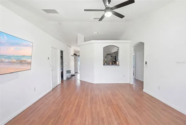 $325,000 | 195 North Frederick Street, Pierson, FL 32180