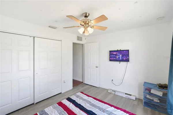 $325,000 | 195 North Frederick Street, Pierson, FL 32180