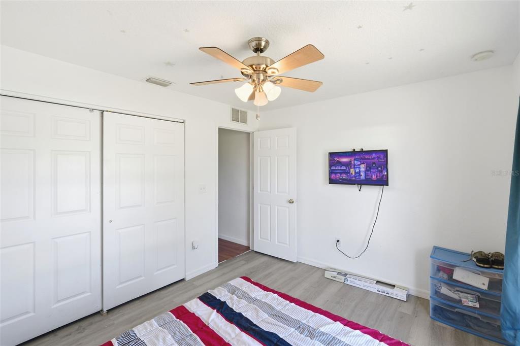 195 North Frederick Street Pierson, FL 32180 - Photo 34 of 39
