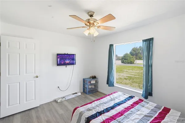 $325,000 | 195 North Frederick Street, Pierson, FL 32180