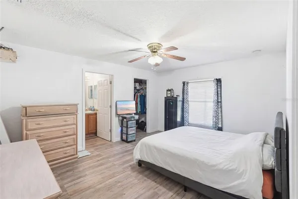 $325,000 | 195 North Frederick Street, Pierson, FL 32180