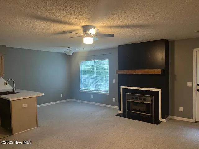 $1,100 | 2942 Mulberry Lane, Unit B, Greenville, NC 27858