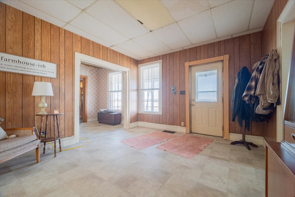 1243 East 1675 North Road Danvers, IL 61732 - Photo 16 of 38 Gallery Image 16